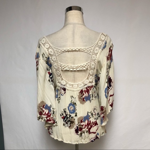 LoveStitch Floral Print Off The Shoulder Top - Picture 5 of 7